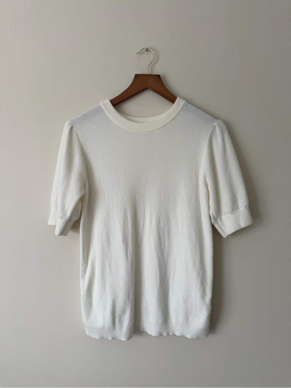 Classic Stretch Short Sleeve Knit Sweater Top - White Womens Large